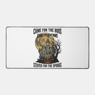Haunted House Halloween Vintage Engraving Spooky T Desk Mat