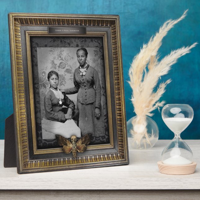 Haunted Portrait | Plaque | African-American Women (Side)