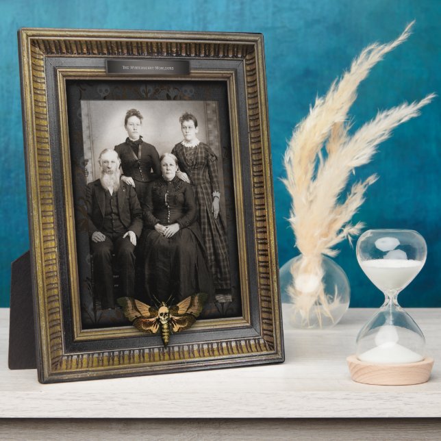 Haunted Portrait | Plaque | Family of 4 (Side)