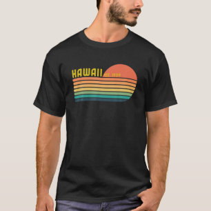 Hawaii Est 1959 Retro Vintage Hawaiian Islands Vac T-Shirt