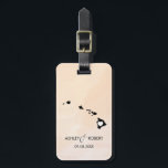 Hawaii Map Wedding Luggage Tag, Couple's Name Luggage Tag<br><div class="desc">These state luggage tags make the perfect wedding gift tags or welcome bag tags. Tie it to your gift instead of a typical paper gift tag, and they can use it for months and years to come. Tags have a peach apricot watercolor background. To place the heart at the wedding...</div>
