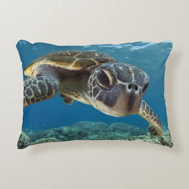 Hawaiian Green Sea Turtle Decorative Pillow (Front)