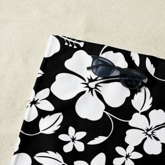 HAWAIIAN HULA (HIBISCUS) BLACK BEACH TOWEL (In Situ)