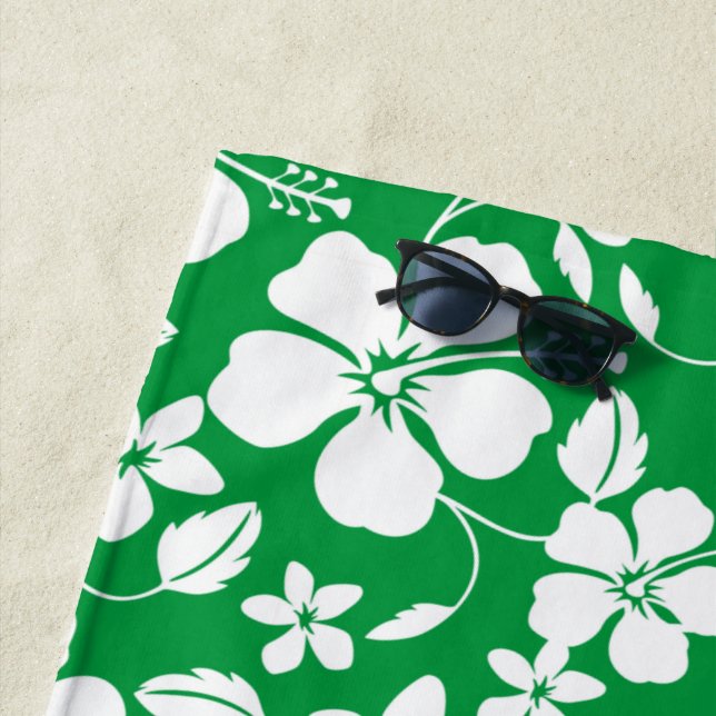 HAWAIIAN HULA (HIBISCUS) GREEN BEACH TOWEL (In Situ)