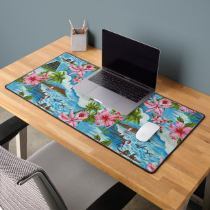 Hawaiian Scenes 🌺  Desk Mat