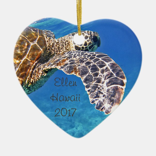 Hawaiian Sea turtle swimming Ceramic Ornament (Front)