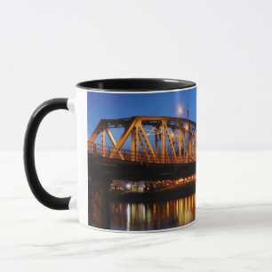 Hawthorne Bridge Mug