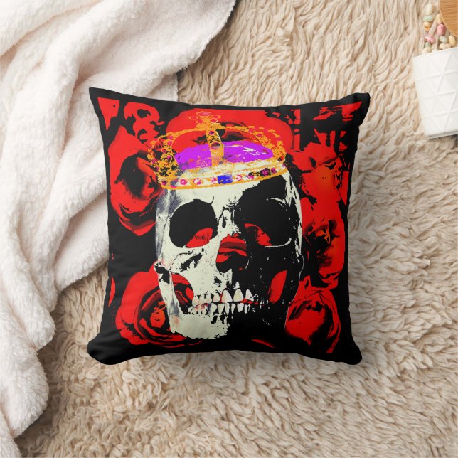 Head King.  Throw Pillow (Blanket)