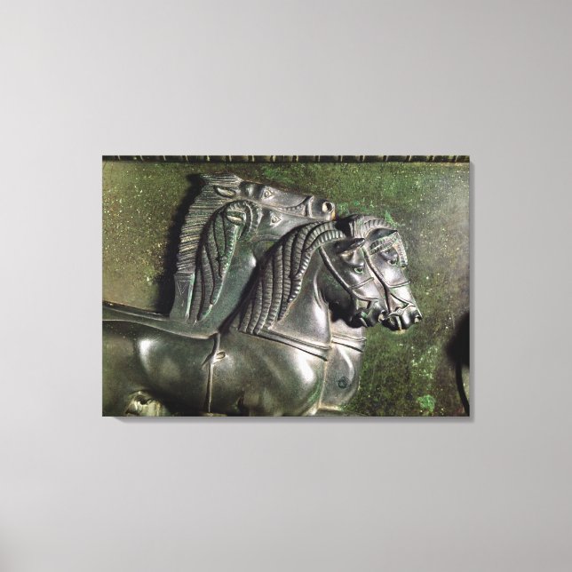 Head of a horse from a quadriga canvas print (Front)