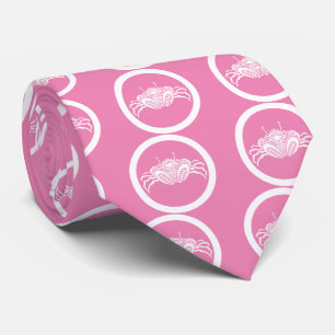 Head-on sea crab in circle tie