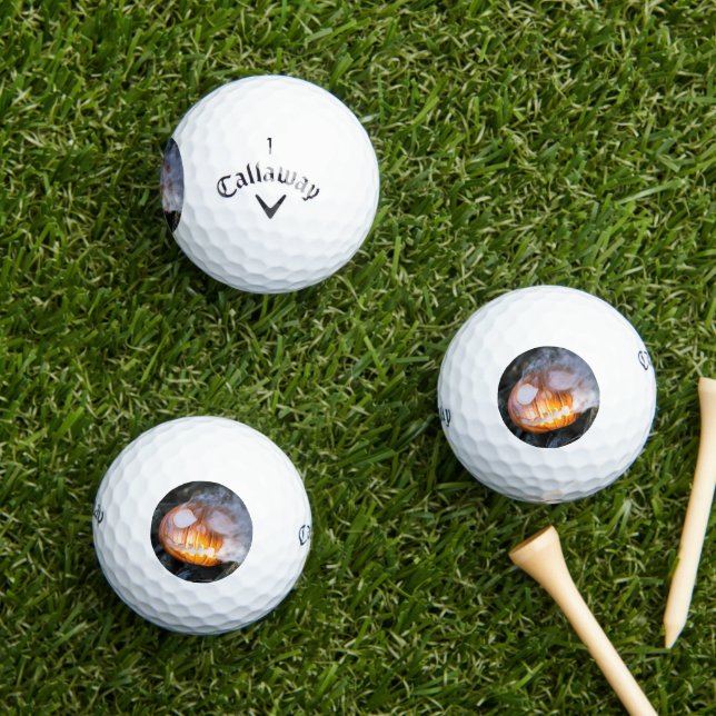 Headless Horseman's Jack-o-Lantern Head a Flame Golf Balls (Insitu Grass)