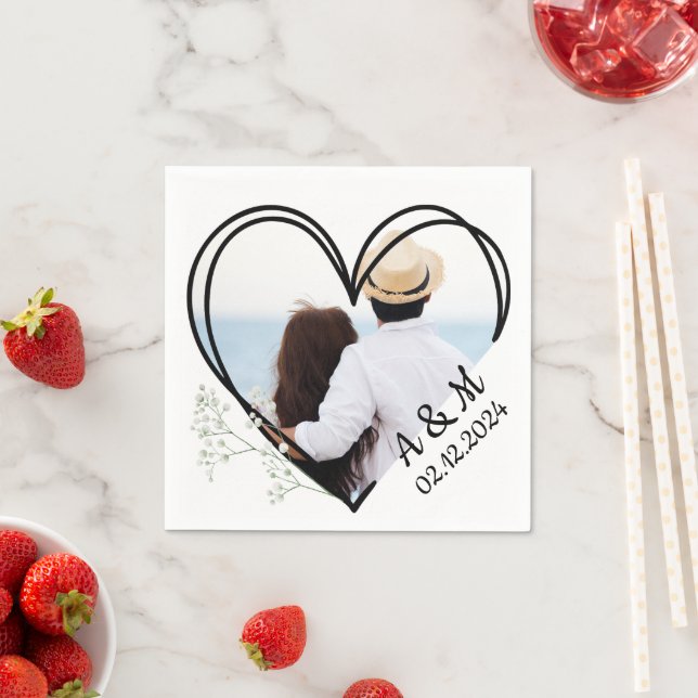 Heart & Baby's Breath White Flowers Personized Napkin (Insitu)