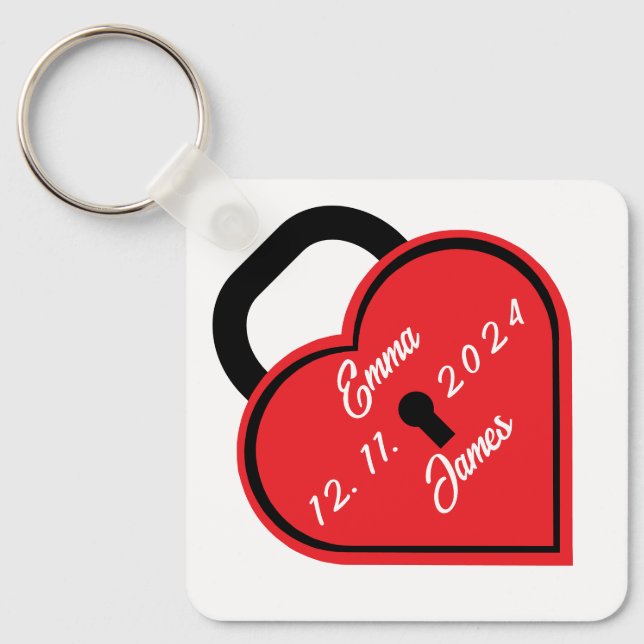 Heart lock keychain (Front)