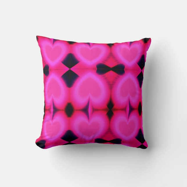 Heart of love throw pillow (Front)
