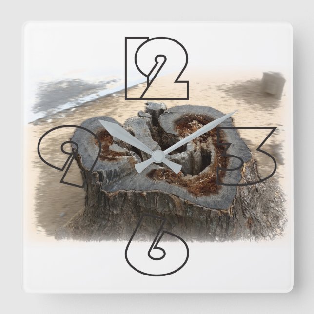 Heart of the old tree square wall clock (Front)