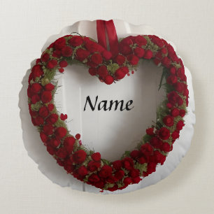 Heart-Shaped Floral Wreath with Red Roses Round Pillow