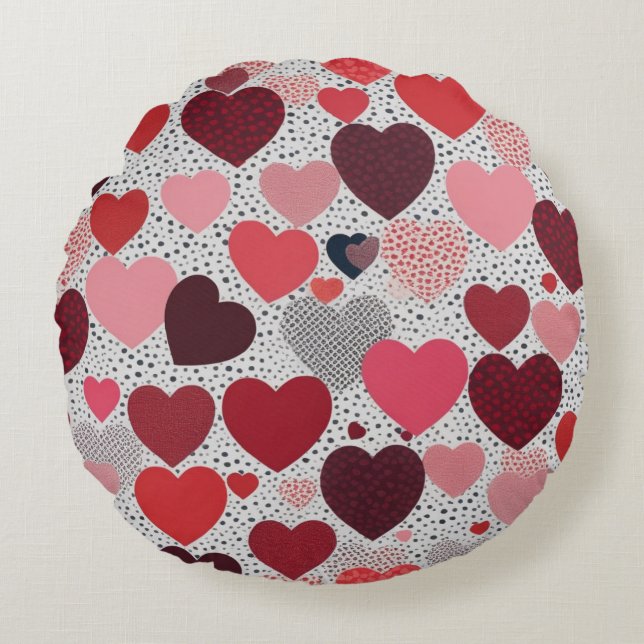 Heart warm  round pillow (Front)