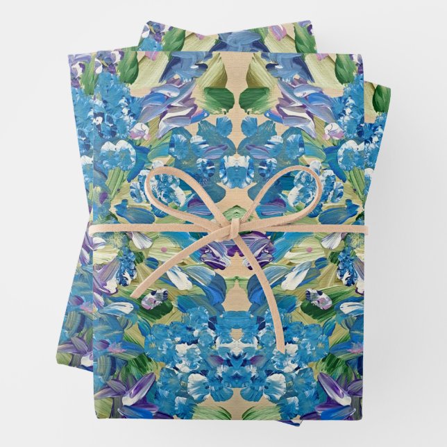 Heartfelt Hydrangea Wrapping Paper (In situ)