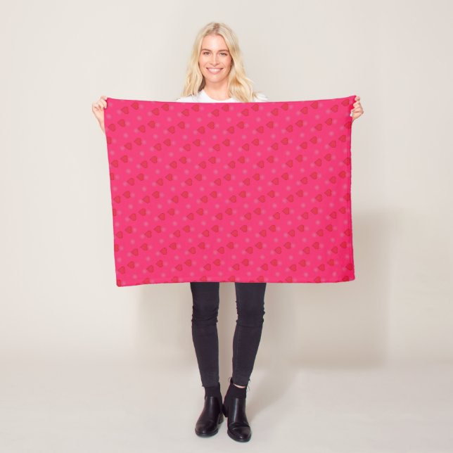 hearts of love fleece blanket (In Situ)