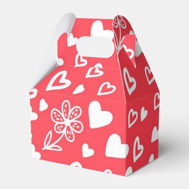 Hearts pattern favor box (Front Side)