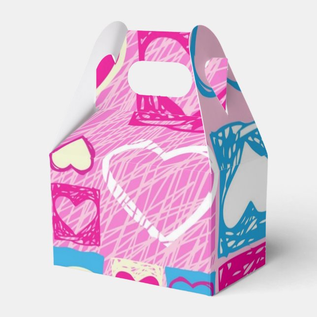 Hearts pattern favor box (Front Side)