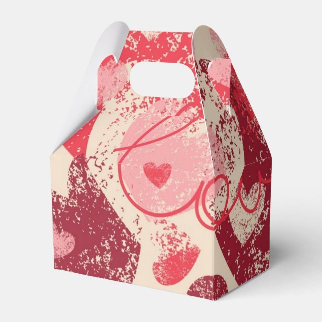 Hearts pattern favor box (Front Side)