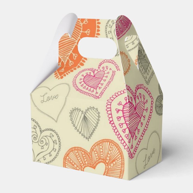 Hearts pattern favor box (Front Side)