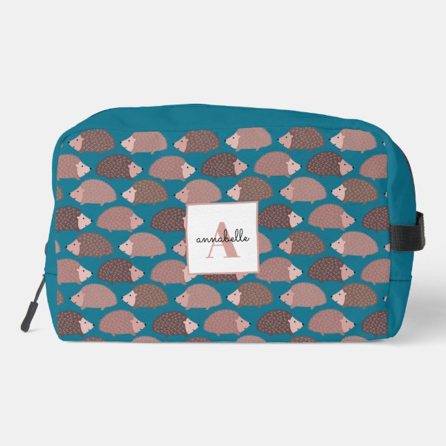 Hedgehog pattern dopp kit (Back)