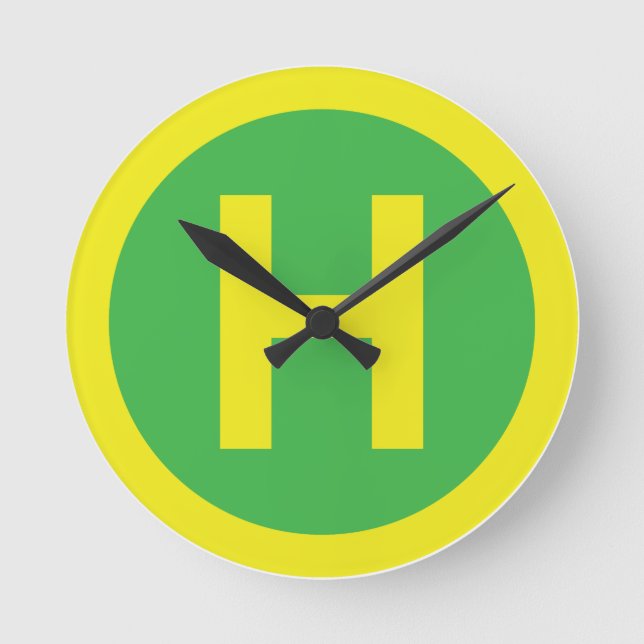 Helipad Sign Round Clock (Front)