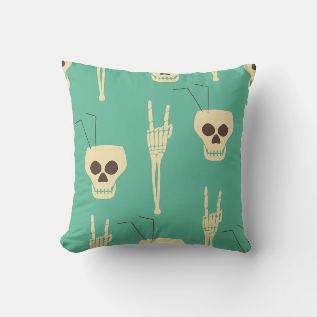 Hell party seamless pattern. Human skulls as goble Throw Pillow (Front)