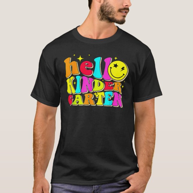 Hello Kindergarten Retro Back To School Teacher St T-Shirt (Front)