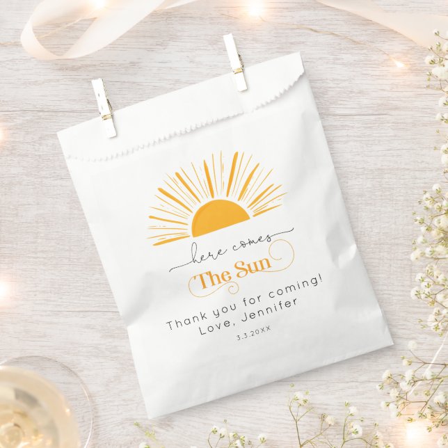 Here comes the sun birthday party favours favour bag (Clipped)