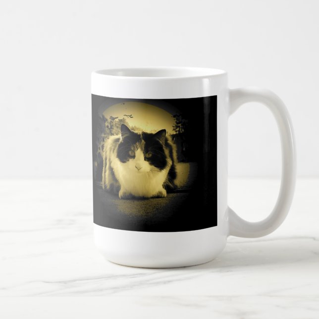 Here mousey coffee mug (Right)