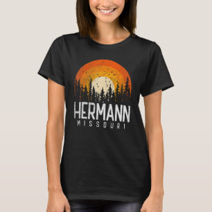 Hermann Missouri MO   Retro Vintage 70s 80s 90s   T-Shirt