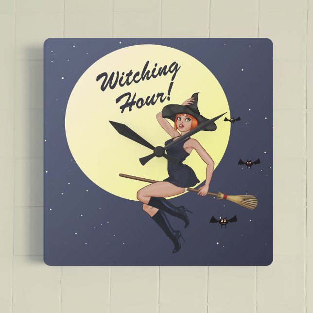 Heure de sorcière Halloween rétro sorcière horloge (It's witching hour! A cheeky witch is flying on a broomstick)