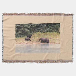 Hi def Photography of Mother Grizzly and 2 Cubs Throw Blanket