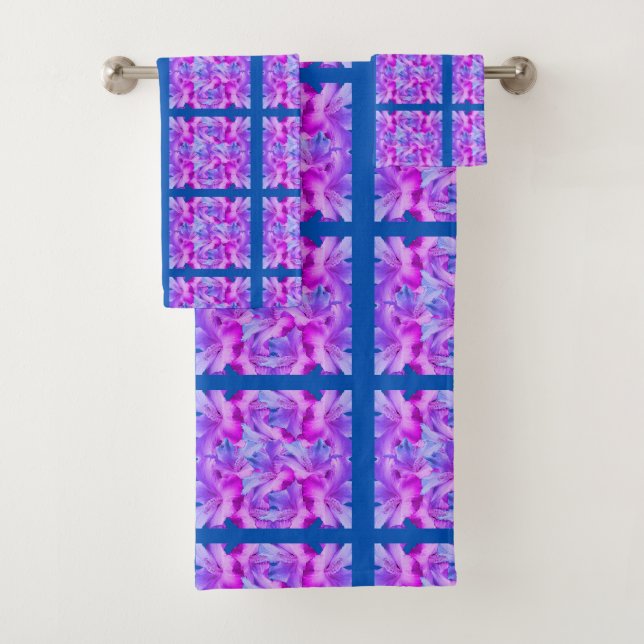 Hibiscus Flowers Bouquet Pattern Tinted    Bath Towel Set (Insitu)