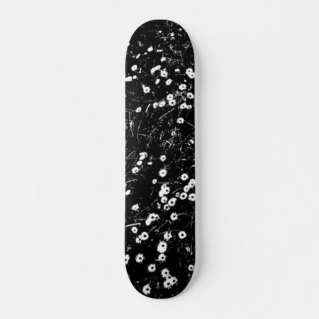 High Contrast Daisy Lawn 02 Skateboard (Front)
