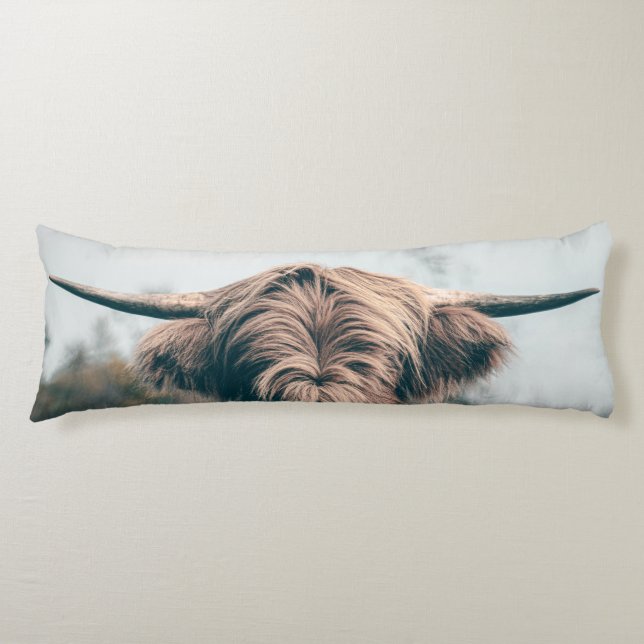 Highland cow portrait body pillow (Front)
