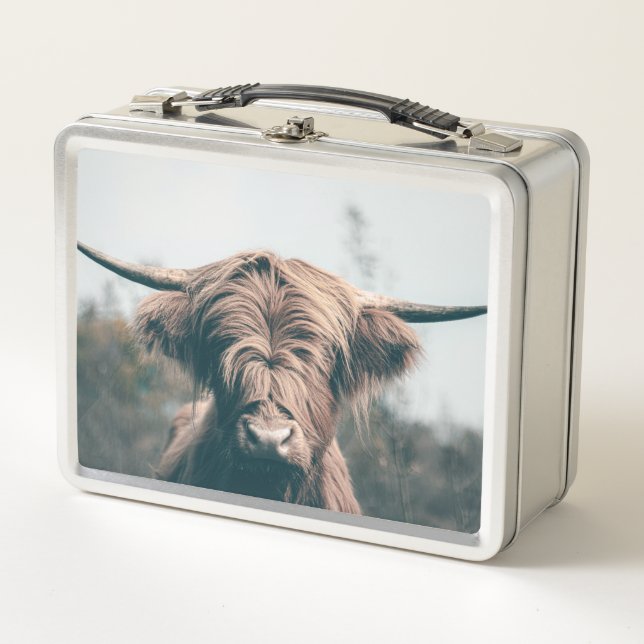 Highland cow portrait metal lunch box (Front)