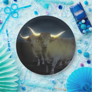 Highland Cows Glowing In The Dark, Paper Plates