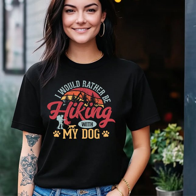 Hiking With My Dog T-Shirt (Créateur téléchargé)