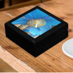 Himalayan Blue Poppy Floral Gift Box<br><div class="desc">Store trinkets, jewellery and other small keepsakes in this wooden gift box with ceramic tile that features the photo image of a beautiful Himalayan Blue Poppy flower. A lovely, floral design! Select your gift box size and colour.</div>