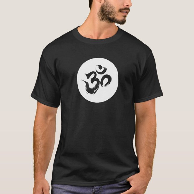 Hindu Om Aum Symbol Yoga   T-Shirt (Front)