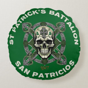 Historical Saint Patricks Battalion Celtic Skull Round Pillow