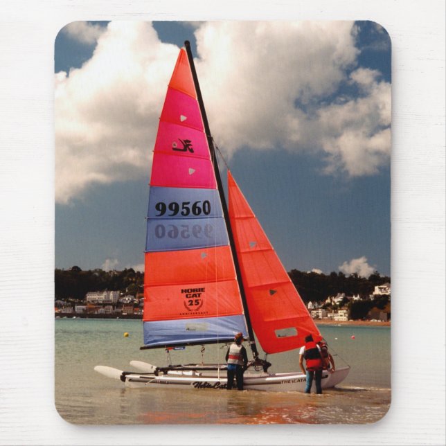 Hobie catamaran boat ready to sail Mouse pad (Front)
