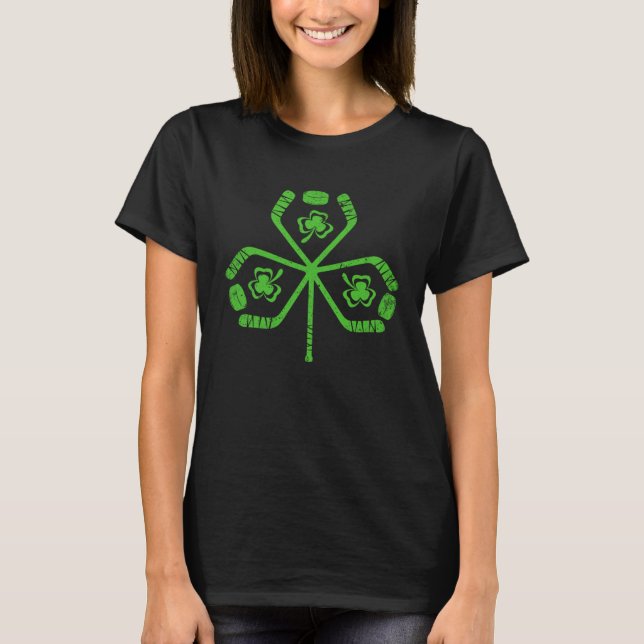 Hockey  Retro Shamrock Irish C St Patricks Day T-Shirt (Front)