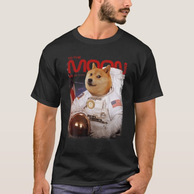 HODL DOGE To The Moon Astronaut DOGE Crypto Meme D T-Shirt (Front)