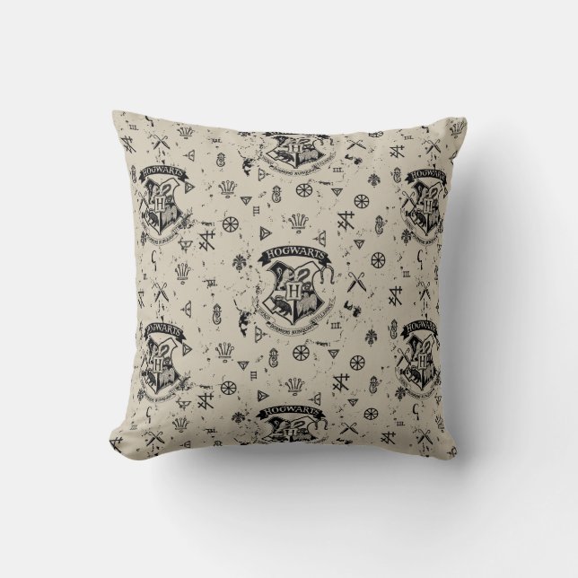 HOGWARTS™ Beige Pattern Throw Pillow (Front)