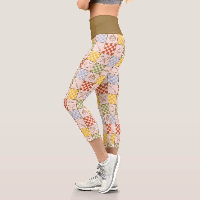 HOGWARTS™ QUIDDITCH™ Team Chequered Pattern Capri Leggings (Left)